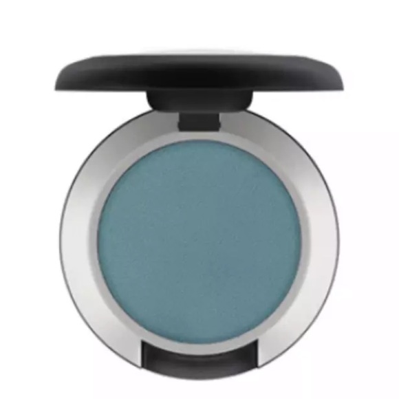 MAC Powder Kiss Soft Matte Eye Shadow Good Jeans - Picture 1 of 7